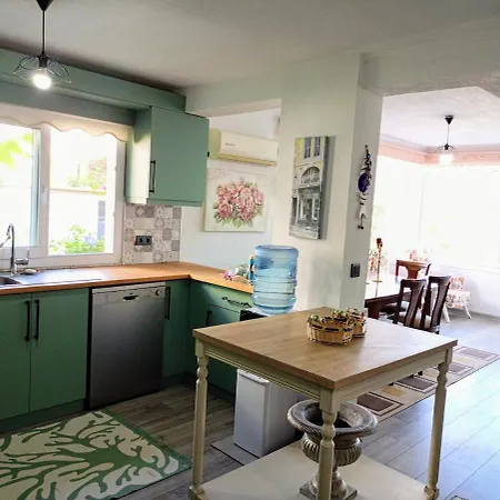 וילה With Private Pool And Unique Sea View In