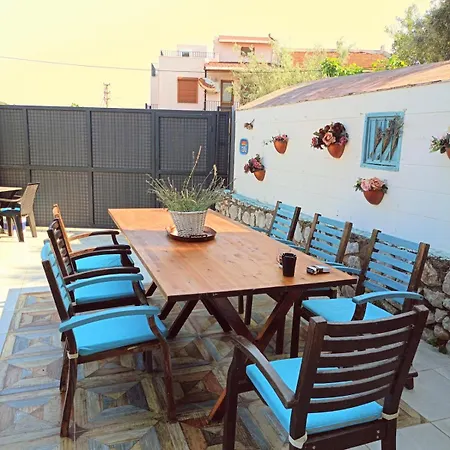 With Private Pool And Unique Sea View In וילה