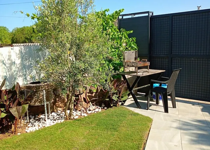 With Private Pool And Unique Sea View In Βίλα *