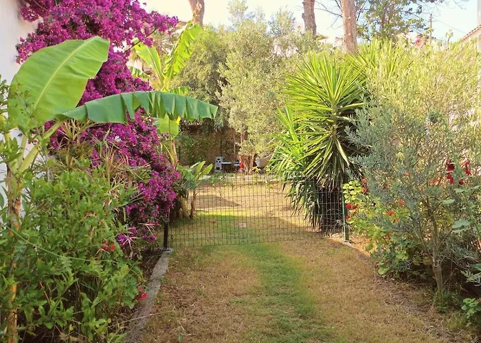 With Private Pool And Unique Sea View In Βίλα *