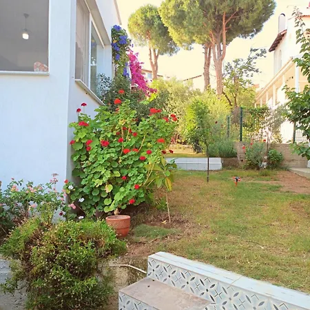 Βίλα With Private Pool And Unique Sea View In *