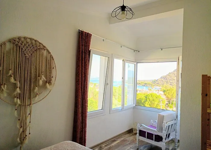 With Private Pool&unique Sea View In Villa Çeşme