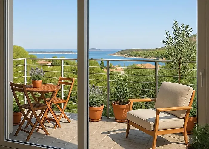 With Private Pool&unique Sea View In