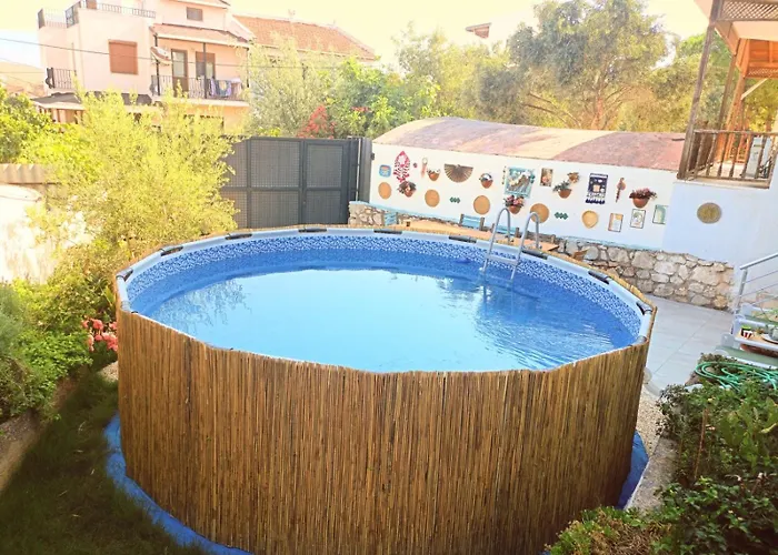 With Private Pool&unique Sea View In Villa Çeşme