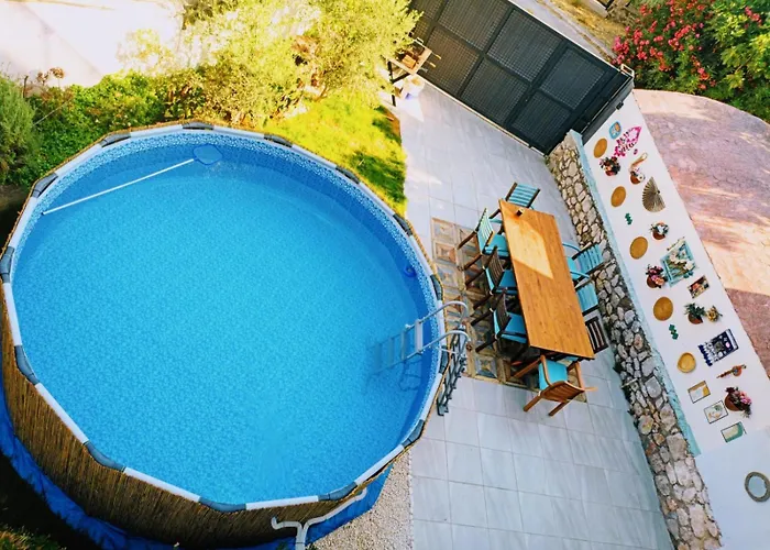 Villa With Private Pool&unique Sea View In Çeşme